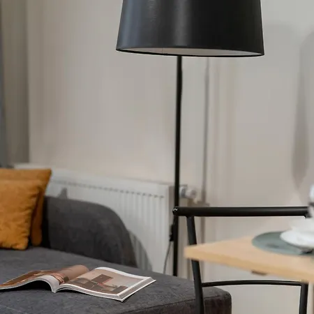 Апартаменти Modern For Couples Centre Of By Renters